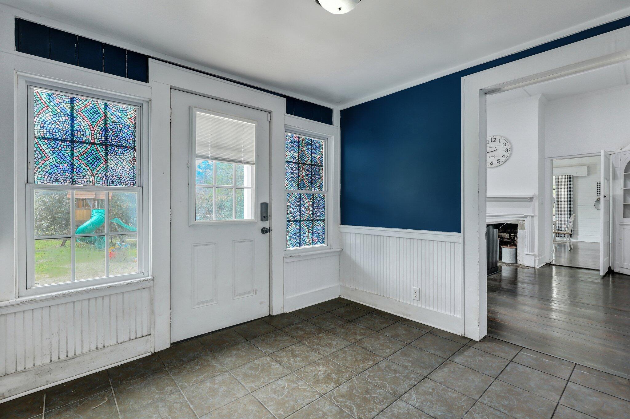 242 Weathers Farm Road Bowman, SC 29018 - Photo 17 of 44 Mudroom with Vintage Charm