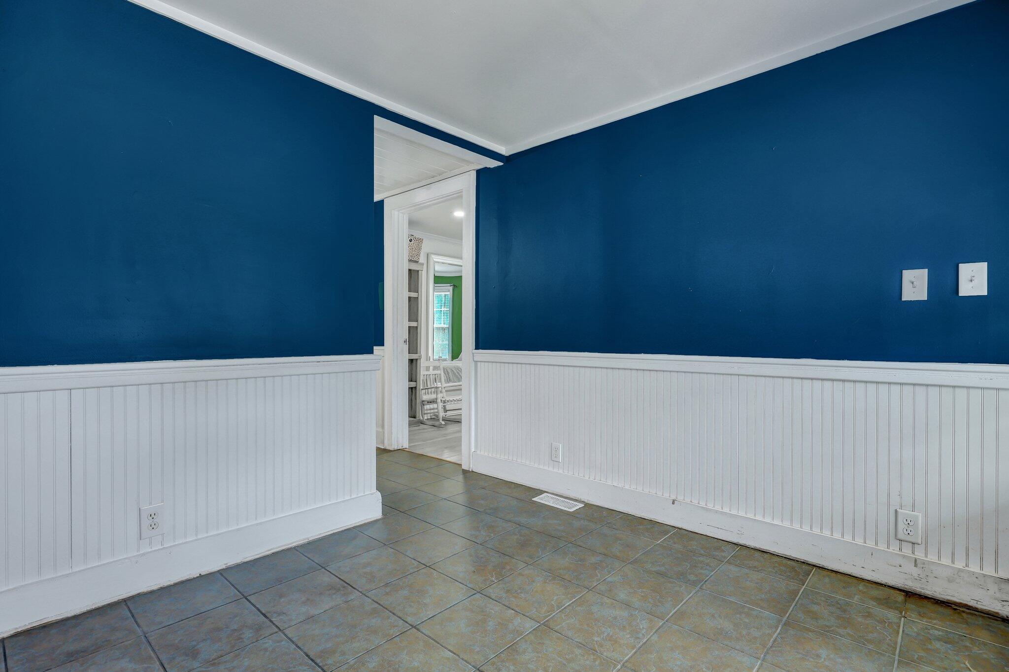 242 Weathers Farm Road Bowman, SC 29018 - Photo 18 of 44 Versatile Bonus Room with Character