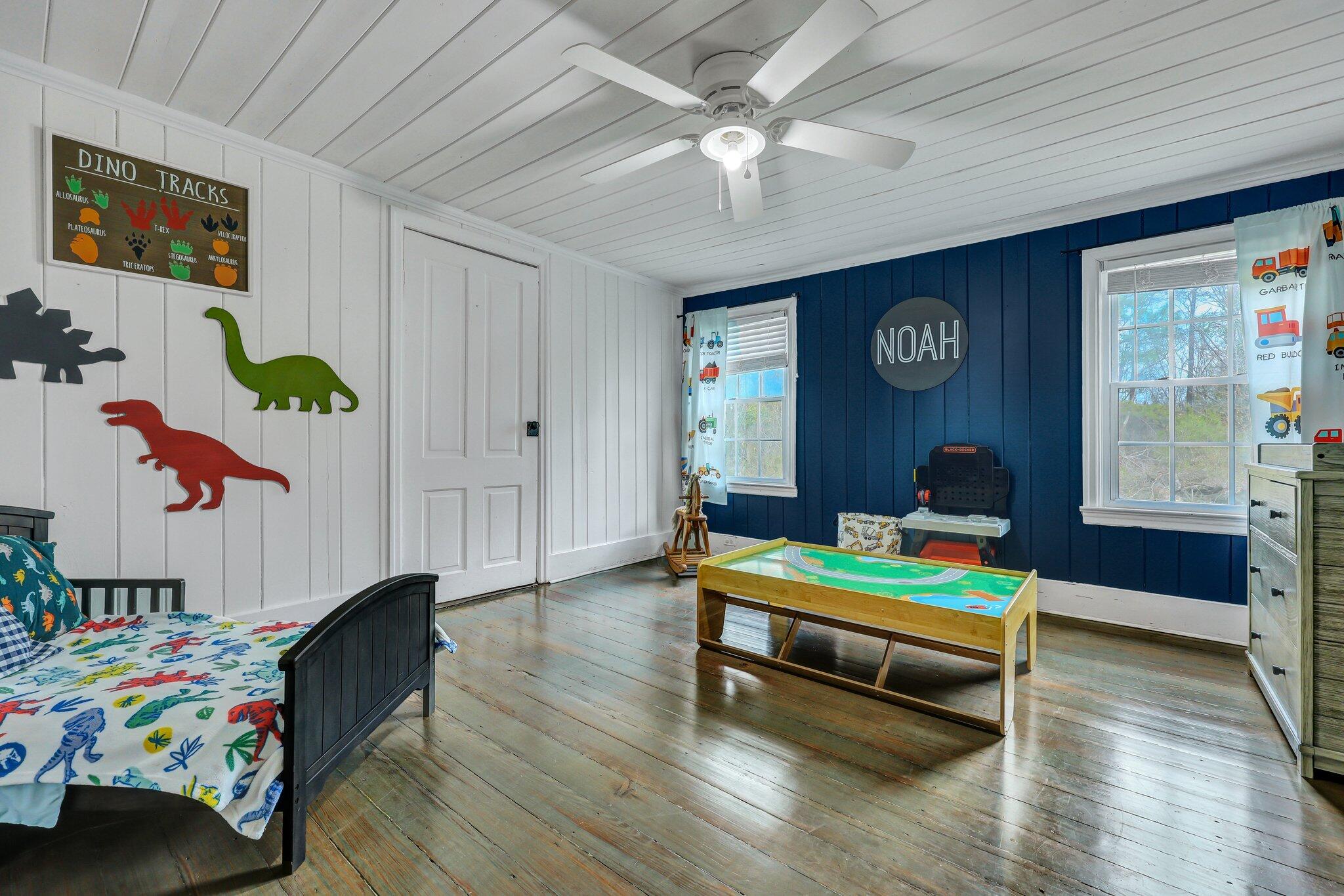 242 Weathers Farm Road Bowman, SC 29018 - Photo 8 of 44 Spacious and Charming Bedroom