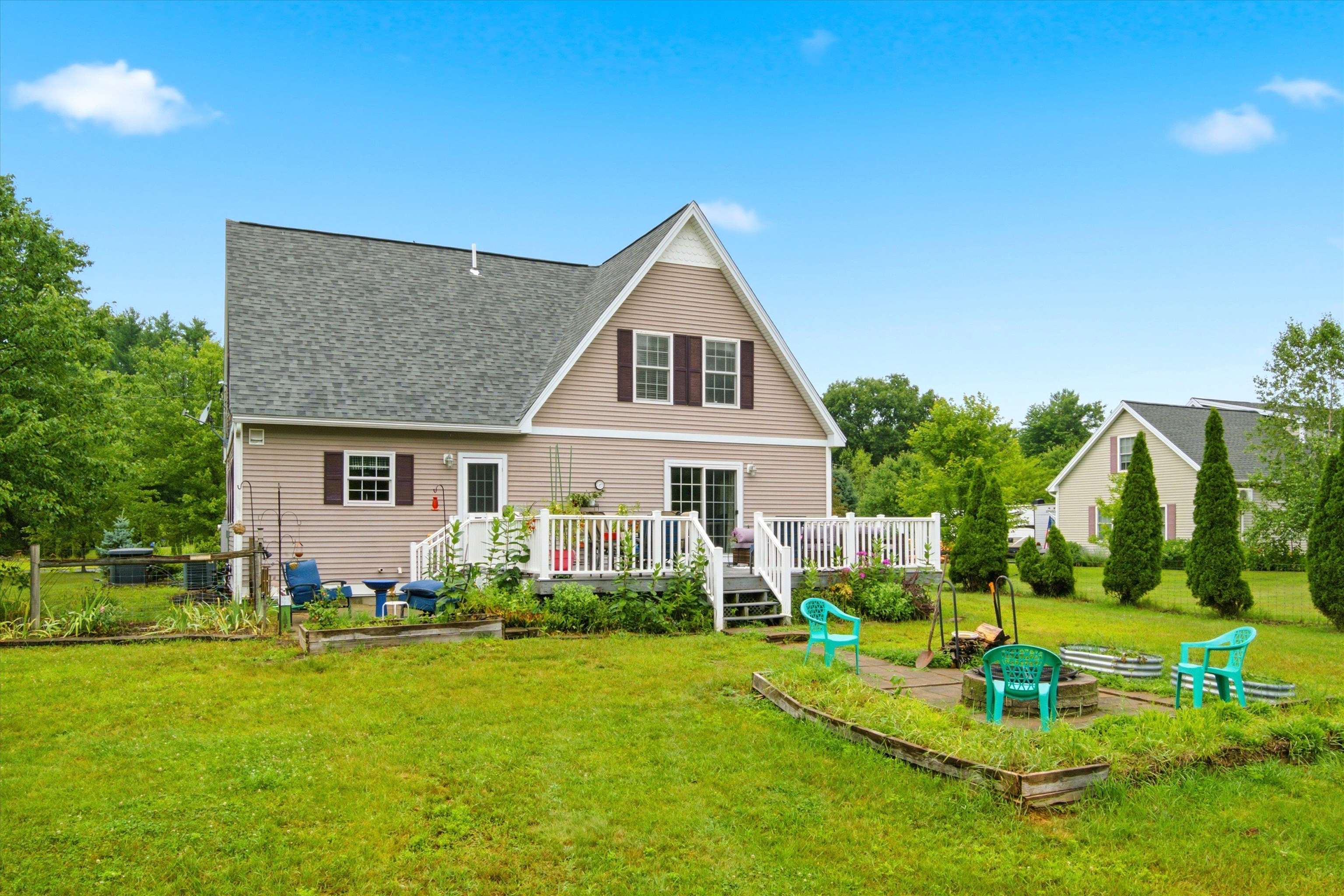 4 Memory Lane Loudon, NH 03307 - Photo 37 of 43 Gallery Image 37