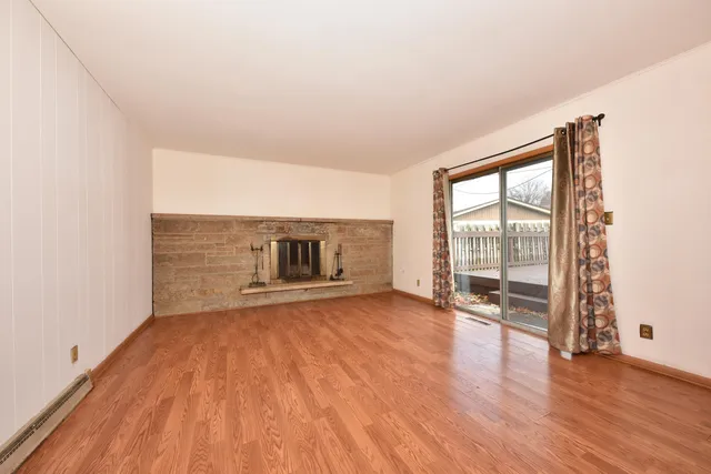 $250,000 | 8115 West Acacia Street, Milwaukee, WI 53223