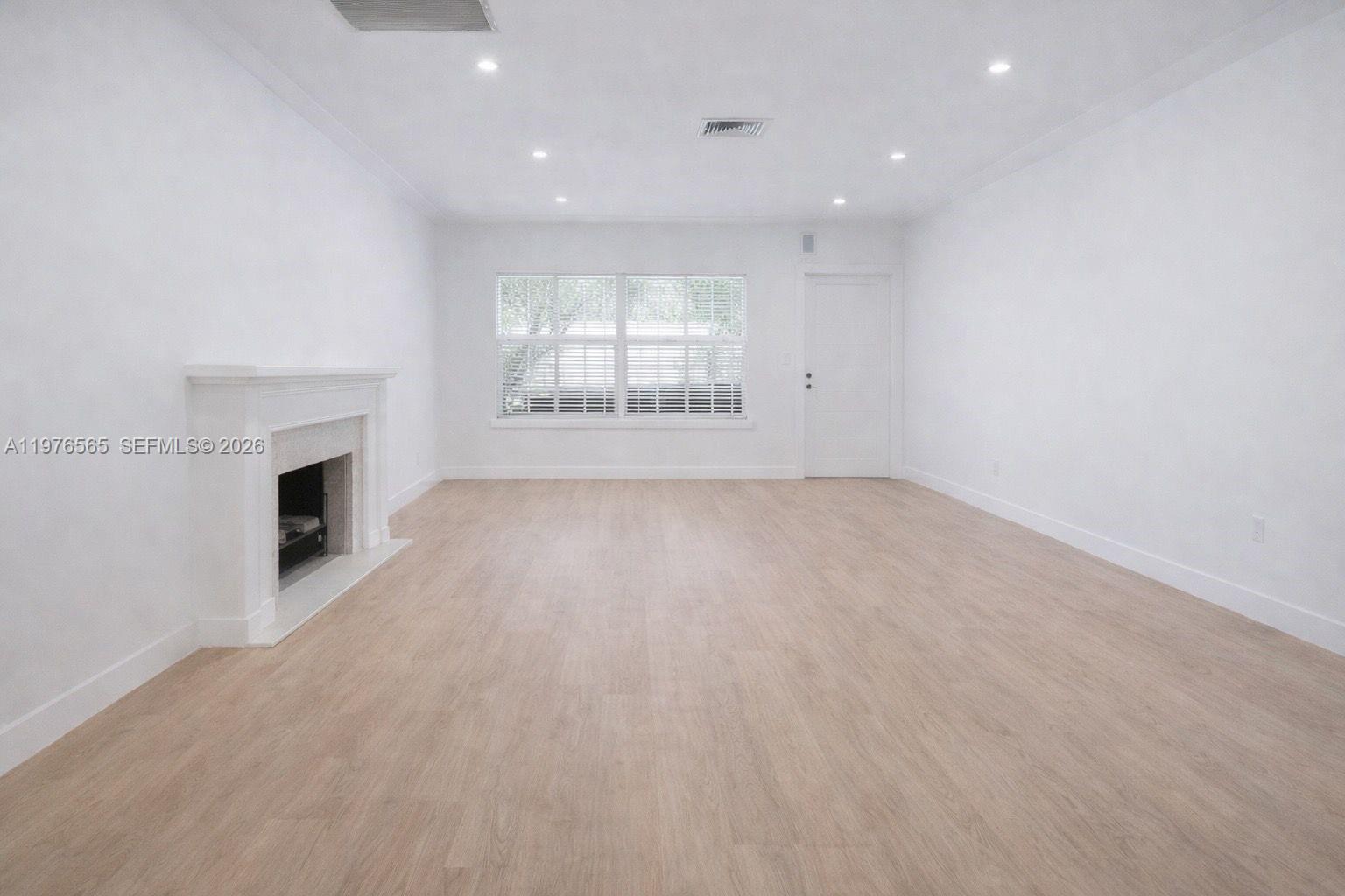 100 Southwest 30th Road Miami, FL 33129 - Photo 11 of 21