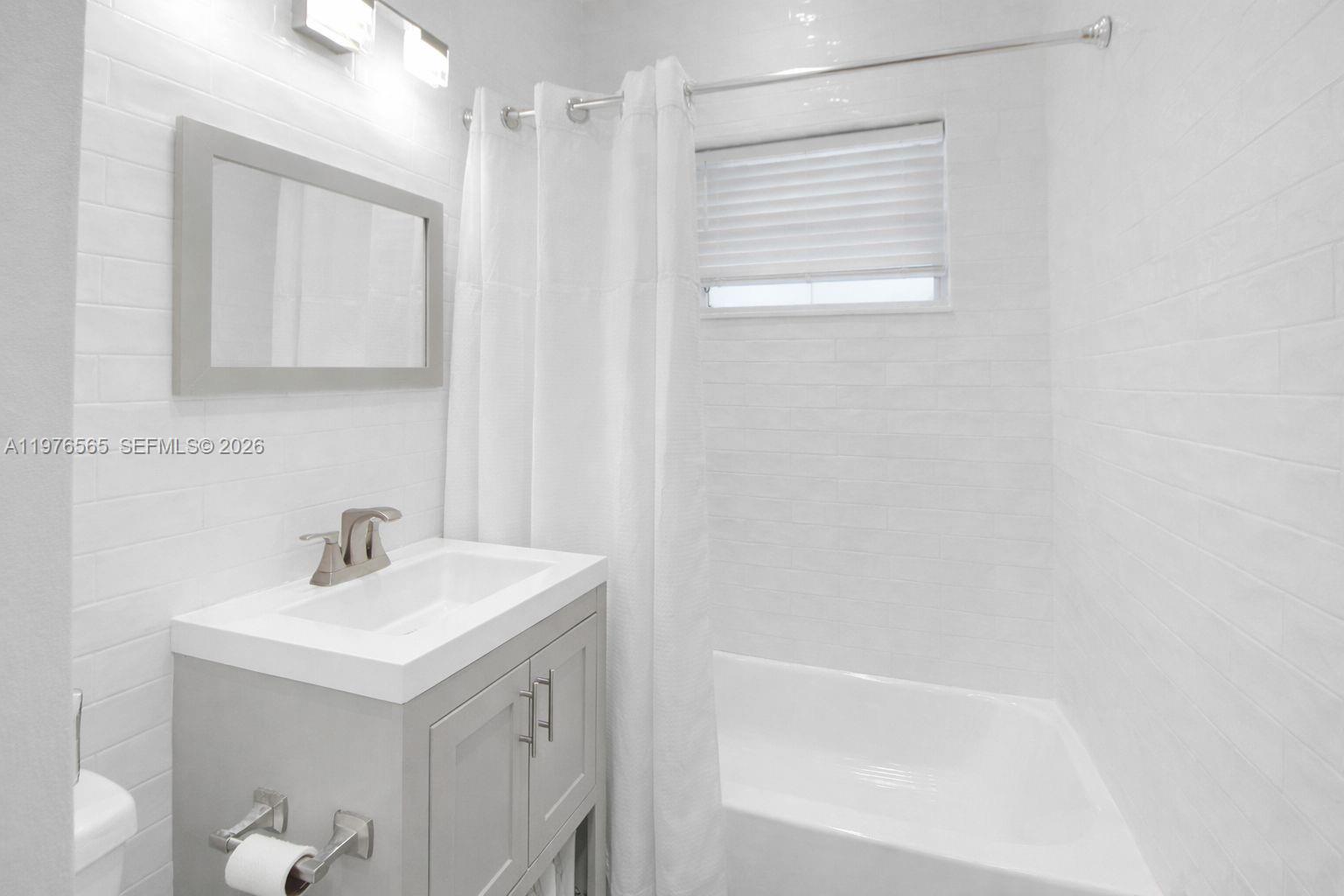 100 Southwest 30th Road Miami, FL 33129 - Photo 17 of 21