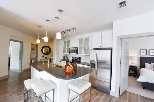 $2,162 | 1213 Avalon Boulevard, Unit 3213, Alpharetta, GA 30009