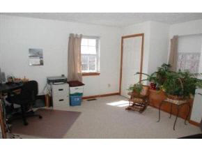 8781 West Elwren Road Bloomington, IN 47403 - Photo 11 of 16 Gallery Image 11