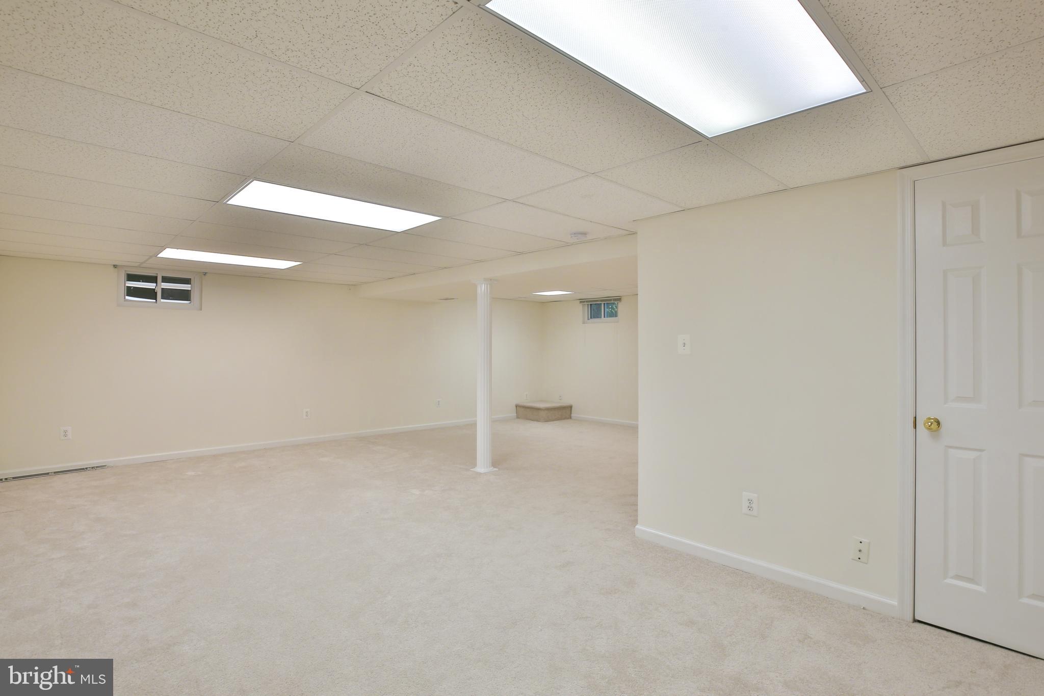 9913 Manet Road Burke, VA 22015 - Photo 20 of 41 Gallery Image 20