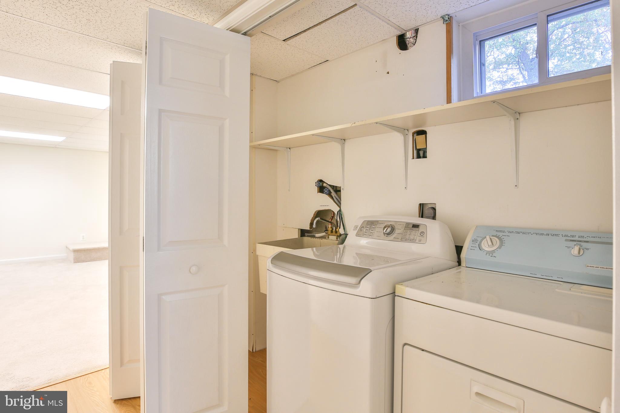 9913 Manet Road Burke, VA 22015 - Photo 27 of 41 Gallery Image 27
