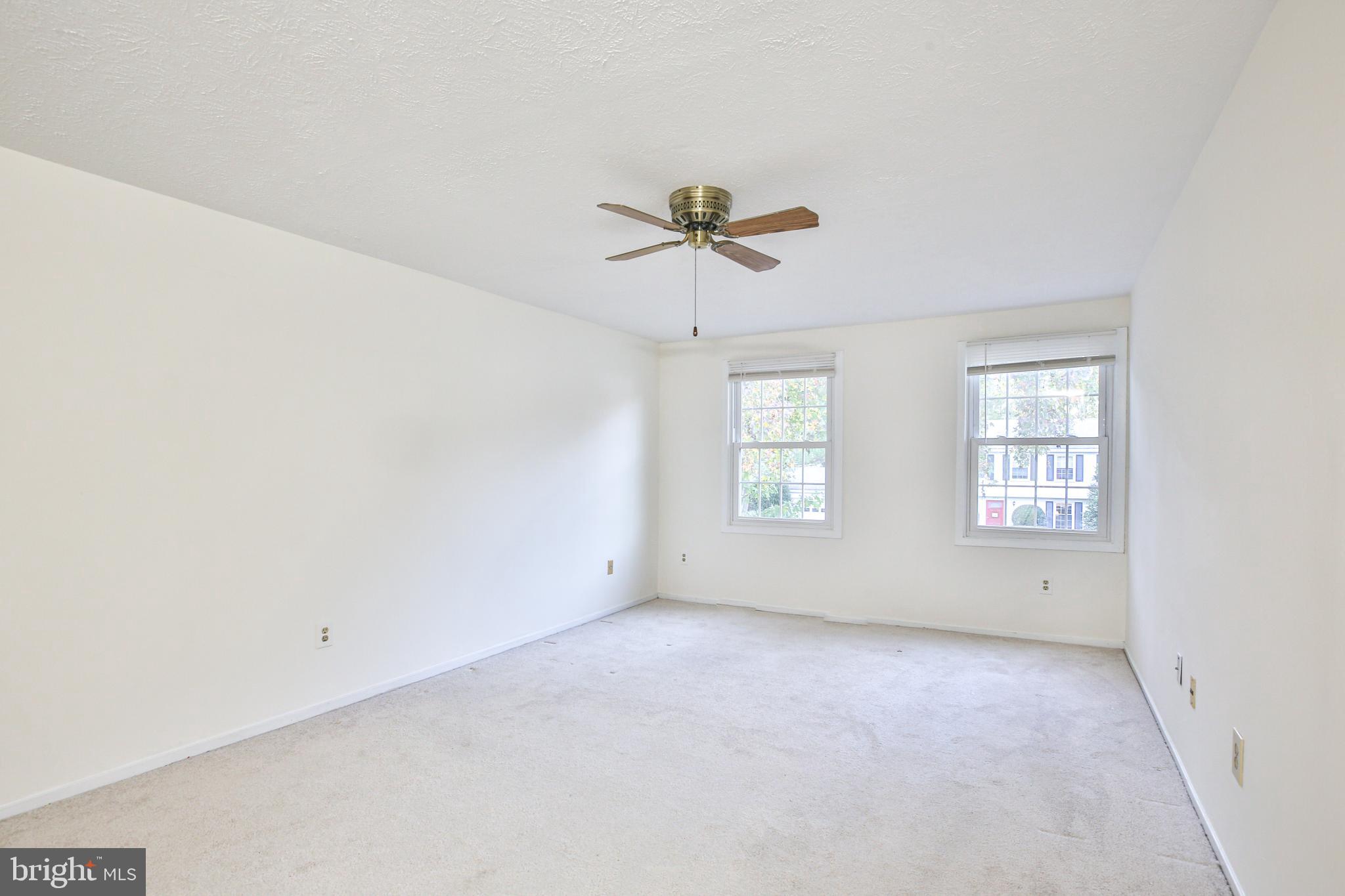 9913 Manet Road Burke, VA 22015 - Photo 28 of 41 Gallery Image 28