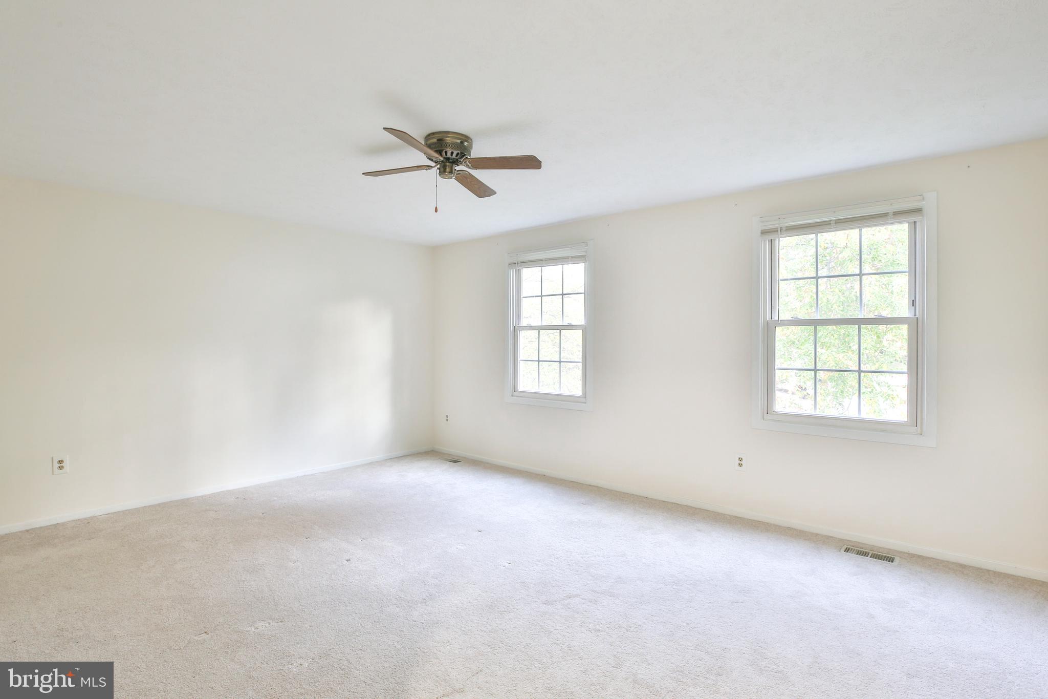 9913 Manet Road Burke, VA 22015 - Photo 39 of 41 Gallery Image 39