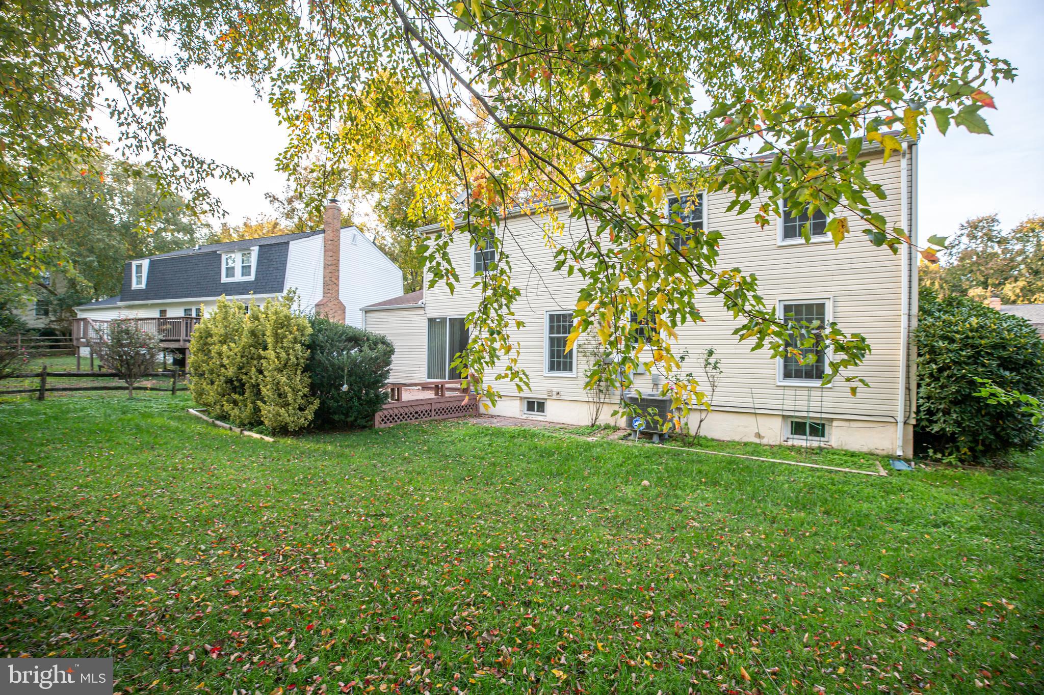 9913 Manet Road Burke, VA 22015 - Photo 4 of 41 Gallery Image 4