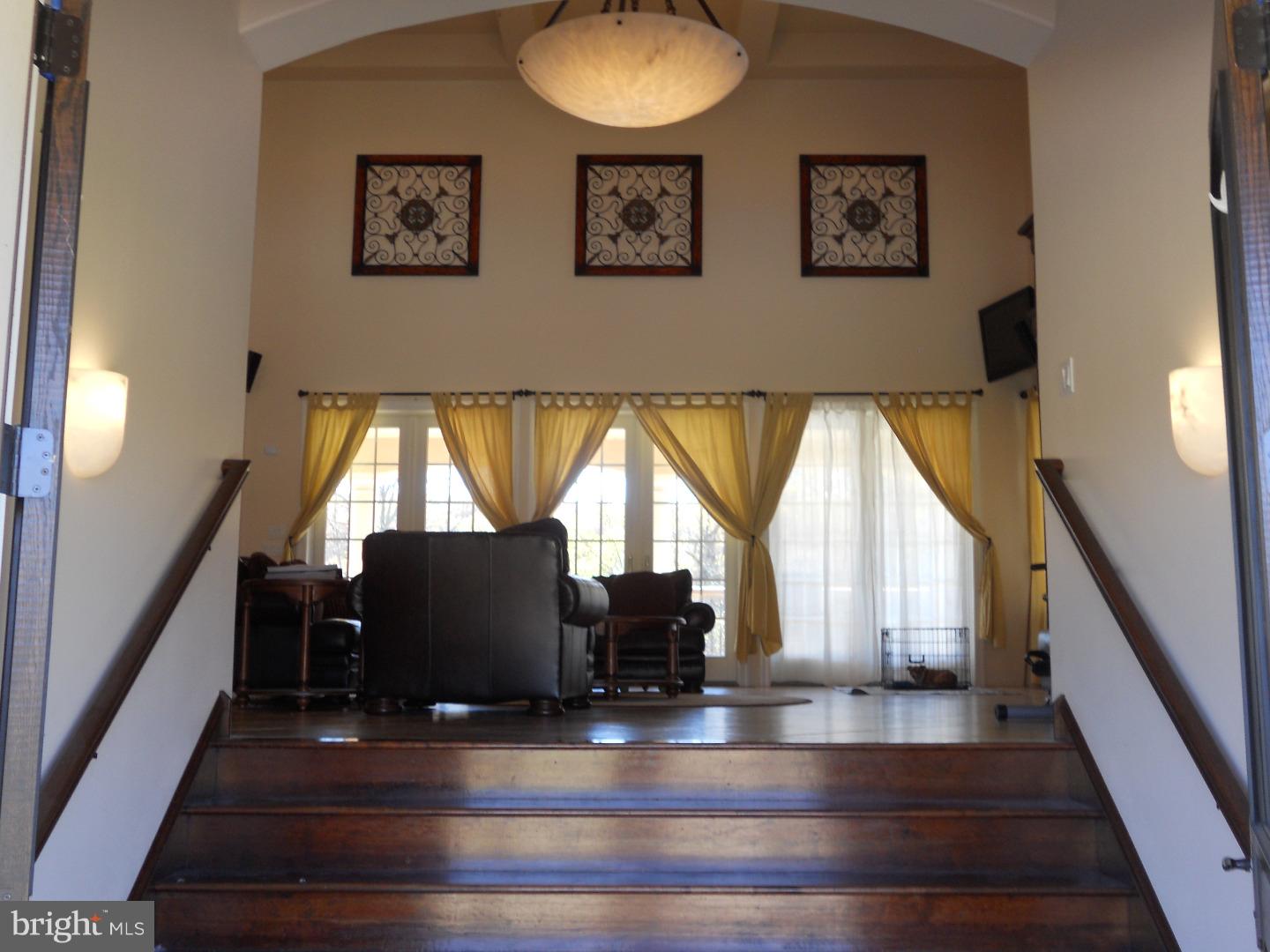 44 Valley Road Tamaqua, PA 18252 - Photo 3 of 25 Gallery Image 3