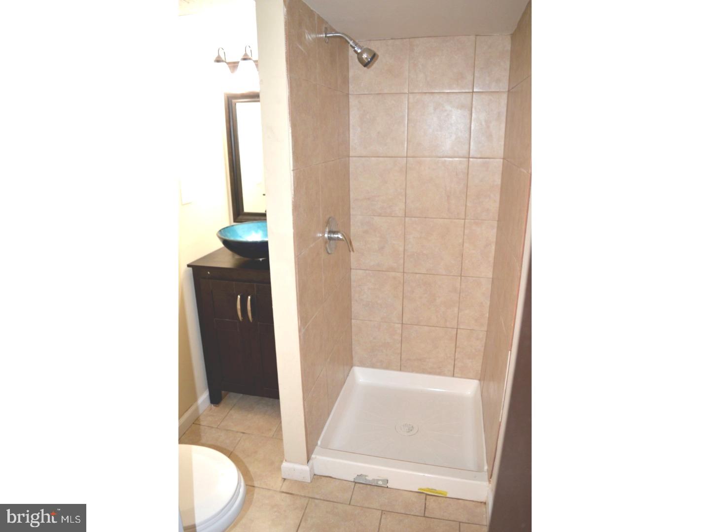 70 Sunshine Road Upper Darby, PA 19082 - Photo 22 of 25 Bathroom