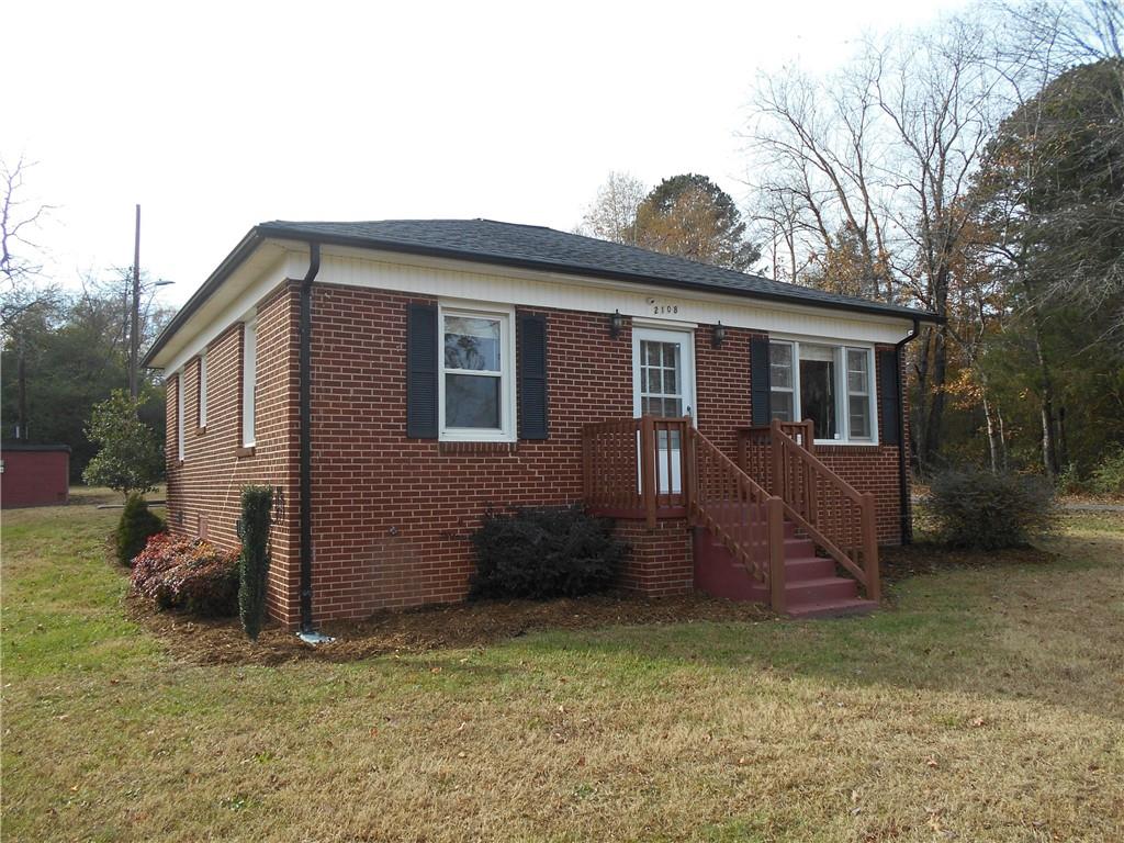 2108 Kool Park Road Northeast Hickory, NC 28601 - Photo 3 of 32 Gallery Image 3