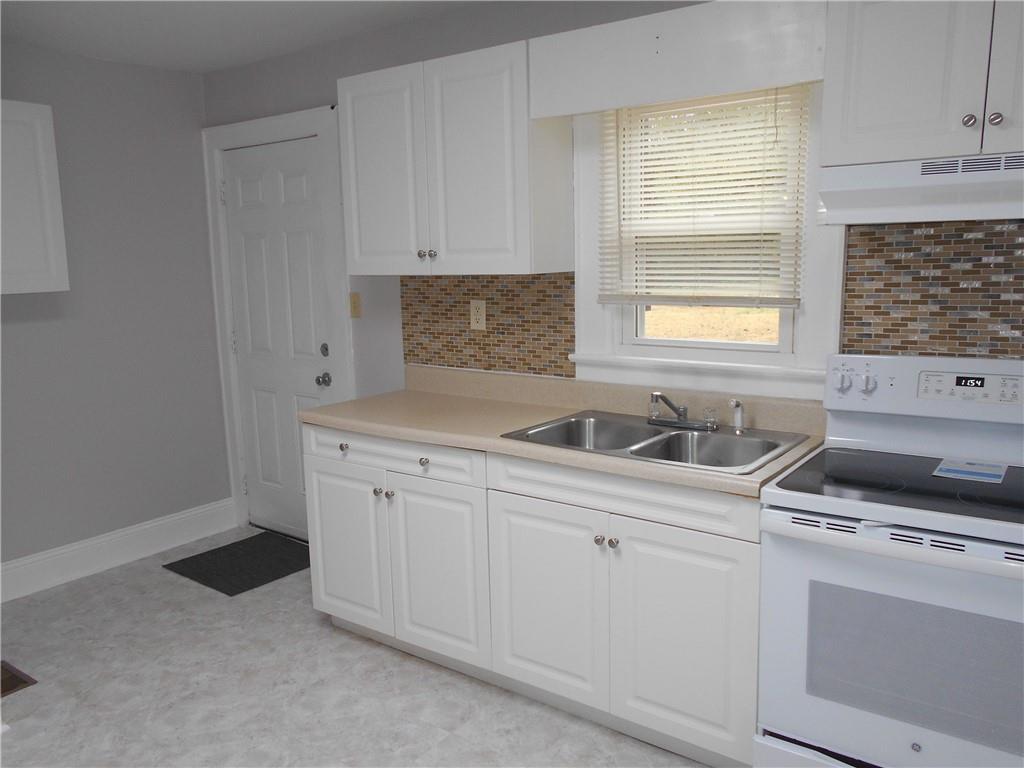 2108 Kool Park Road Northeast Hickory, NC 28601 - Photo 10 of 32 Gallery Image 10