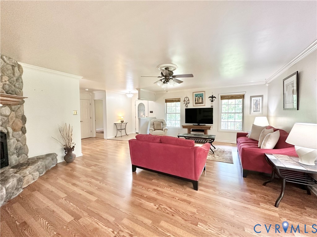 4352 Pierce Road Powhatan, VA 23139 - Photo 9 of 50