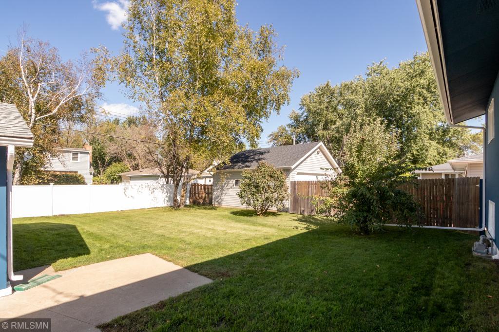 861 13 1/2 Street Southeast Rochester, MN 55904 - Photo 23 of 27 Gallery Image 23