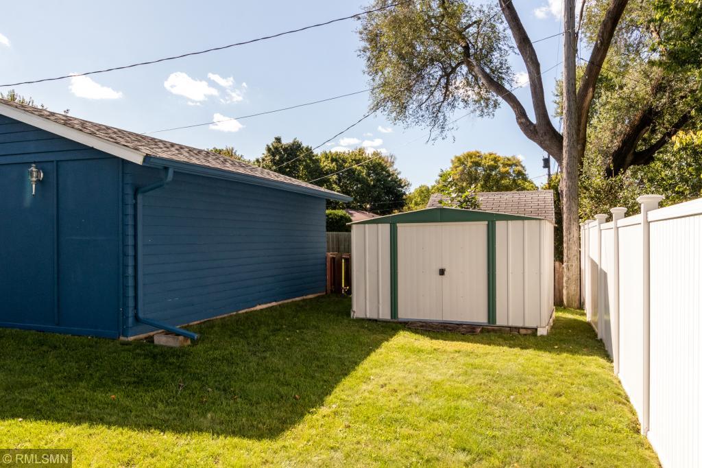 861 13 1/2 Street Southeast Rochester, MN 55904 - Photo 24 of 27 Gallery Image 24
