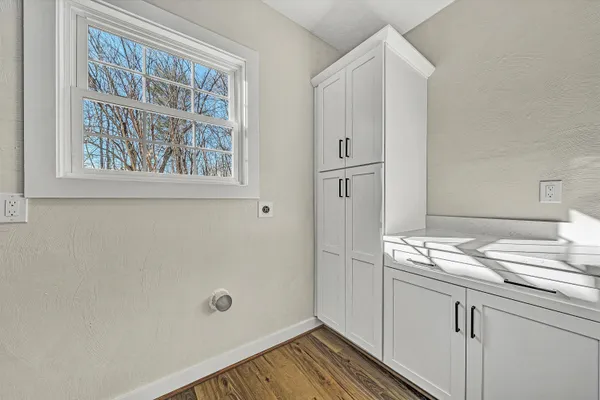 $334,996 | 4883 Edwardsville Road, Hardy, VA 24101