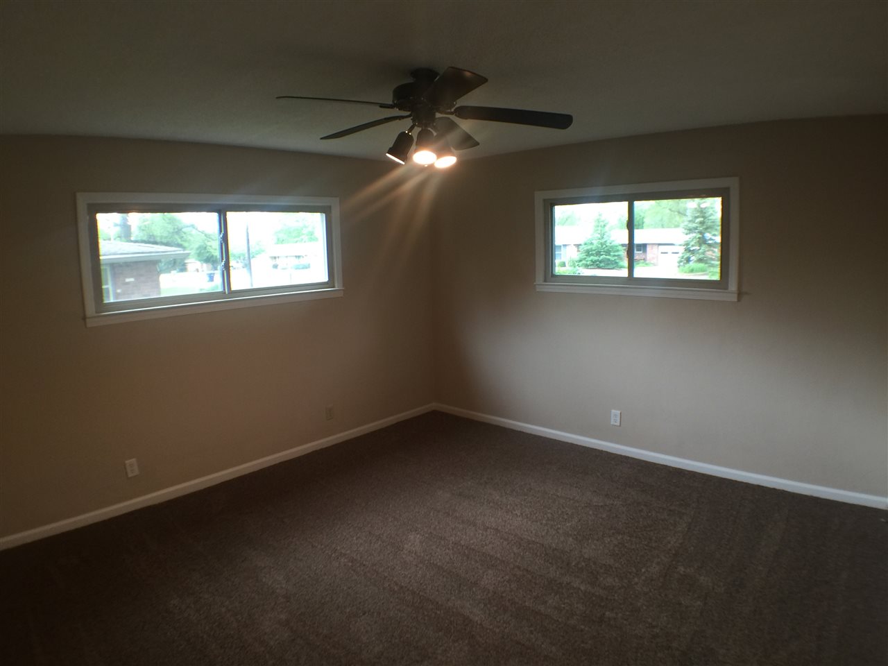 1604 North Hackberry Road Muncie, IN 47304 - Photo 16 of 32 Gallery Image 16