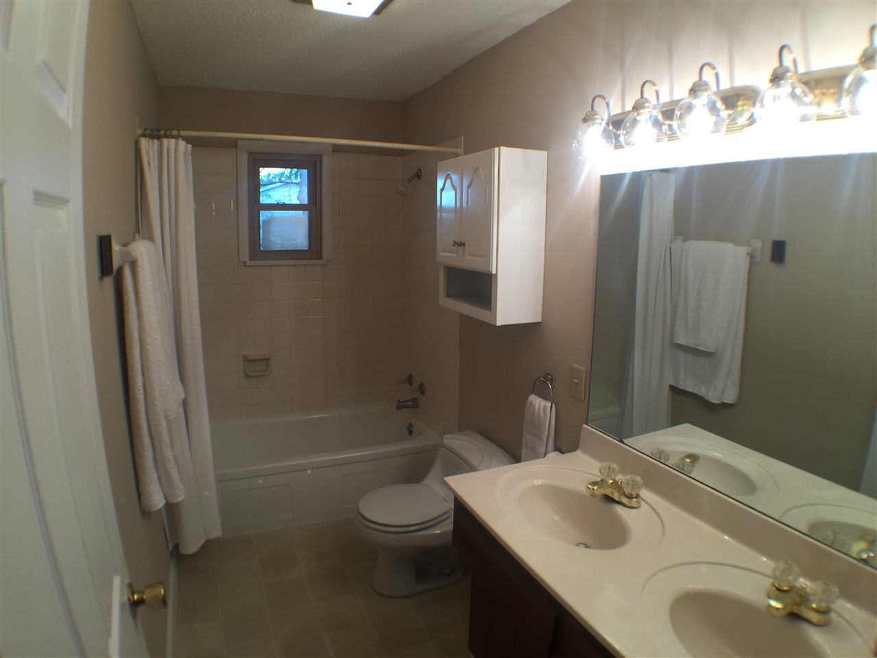 1604 North Hackberry Road Muncie, IN 47304 - Photo 21 of 32 Gallery Image 21
