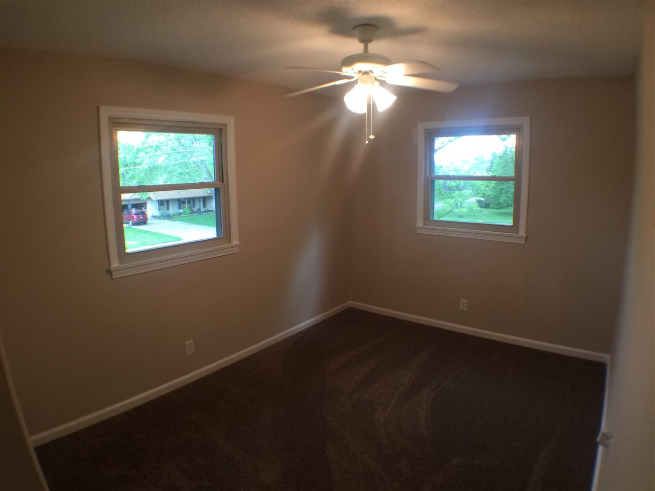 1604 North Hackberry Road Muncie, IN 47304 - Photo 6 of 32 Gallery Image 6