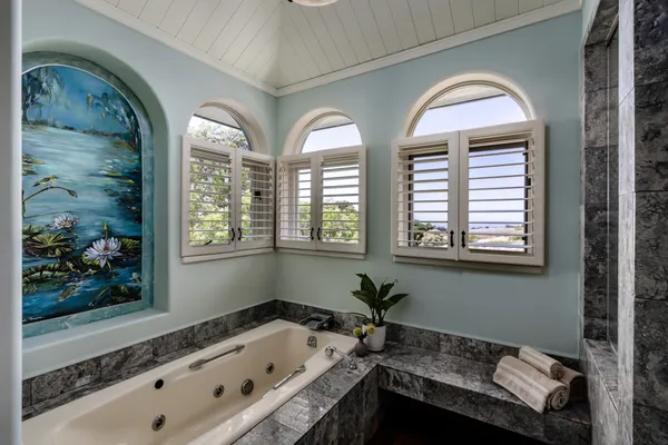 $5,200,000 | 65-1508 Kawaihae Road, Kamuela, HI 96743