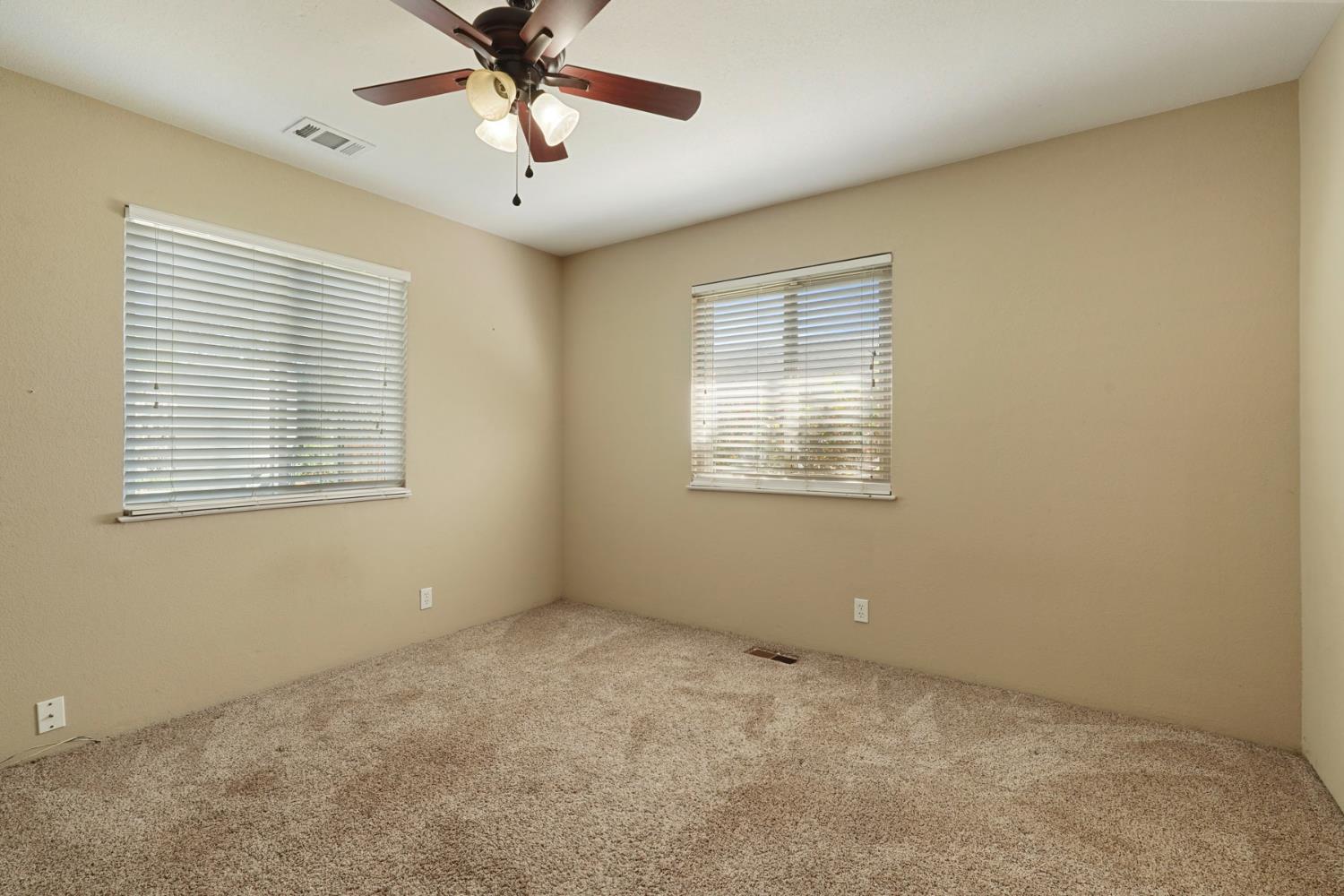 2539 East Woodson Road Acampo, CA 95220 - Photo 23 of 38