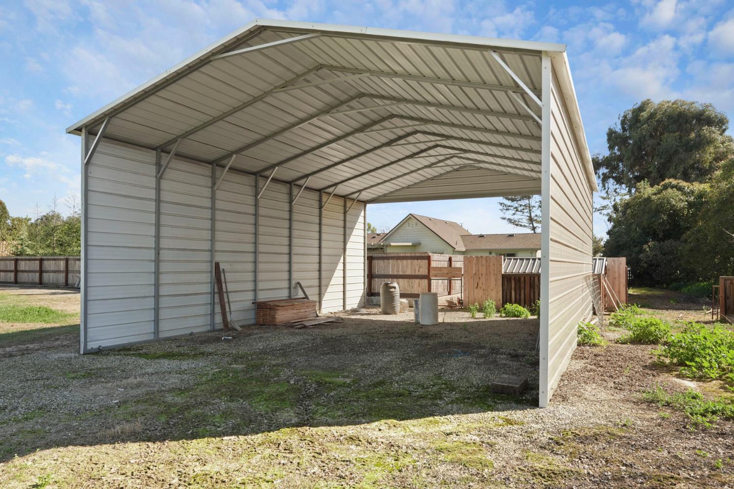 2539 East Woodson Road Acampo, CA 95220 - Photo 34 of 38