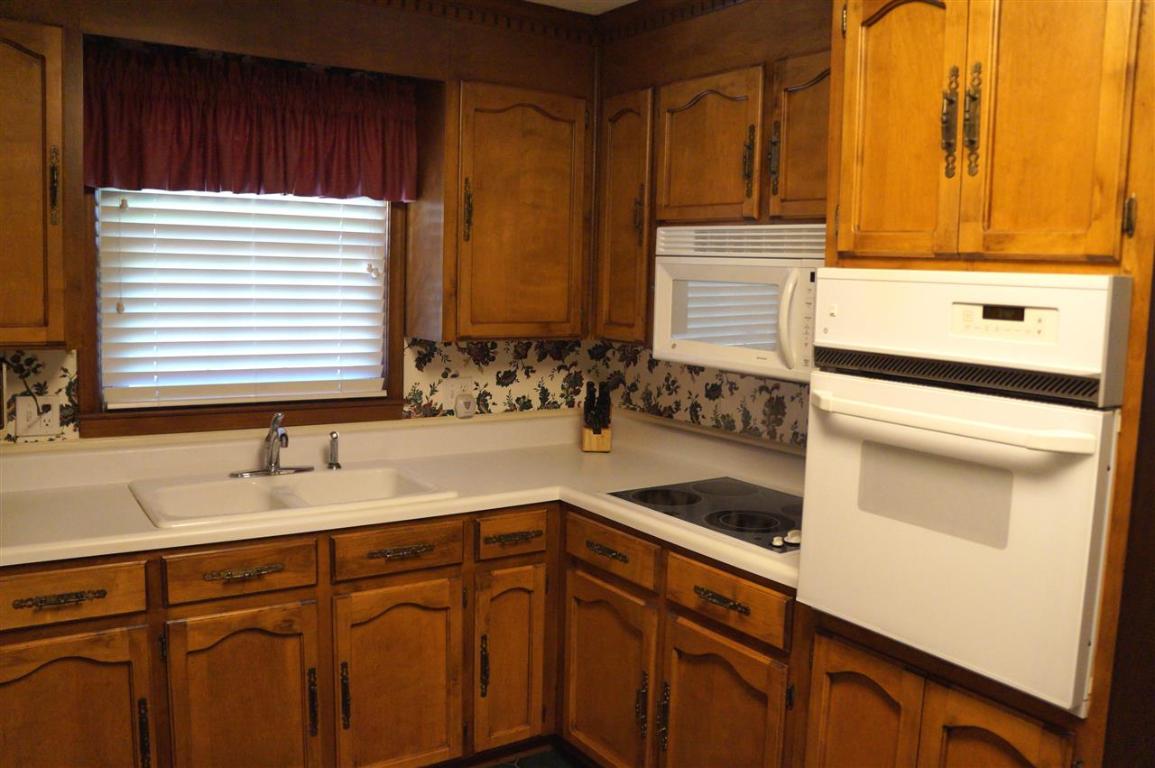 1705 Whitehall Road Anderson, SC 29625 - Photo 5 of 17 Gallery Image 5