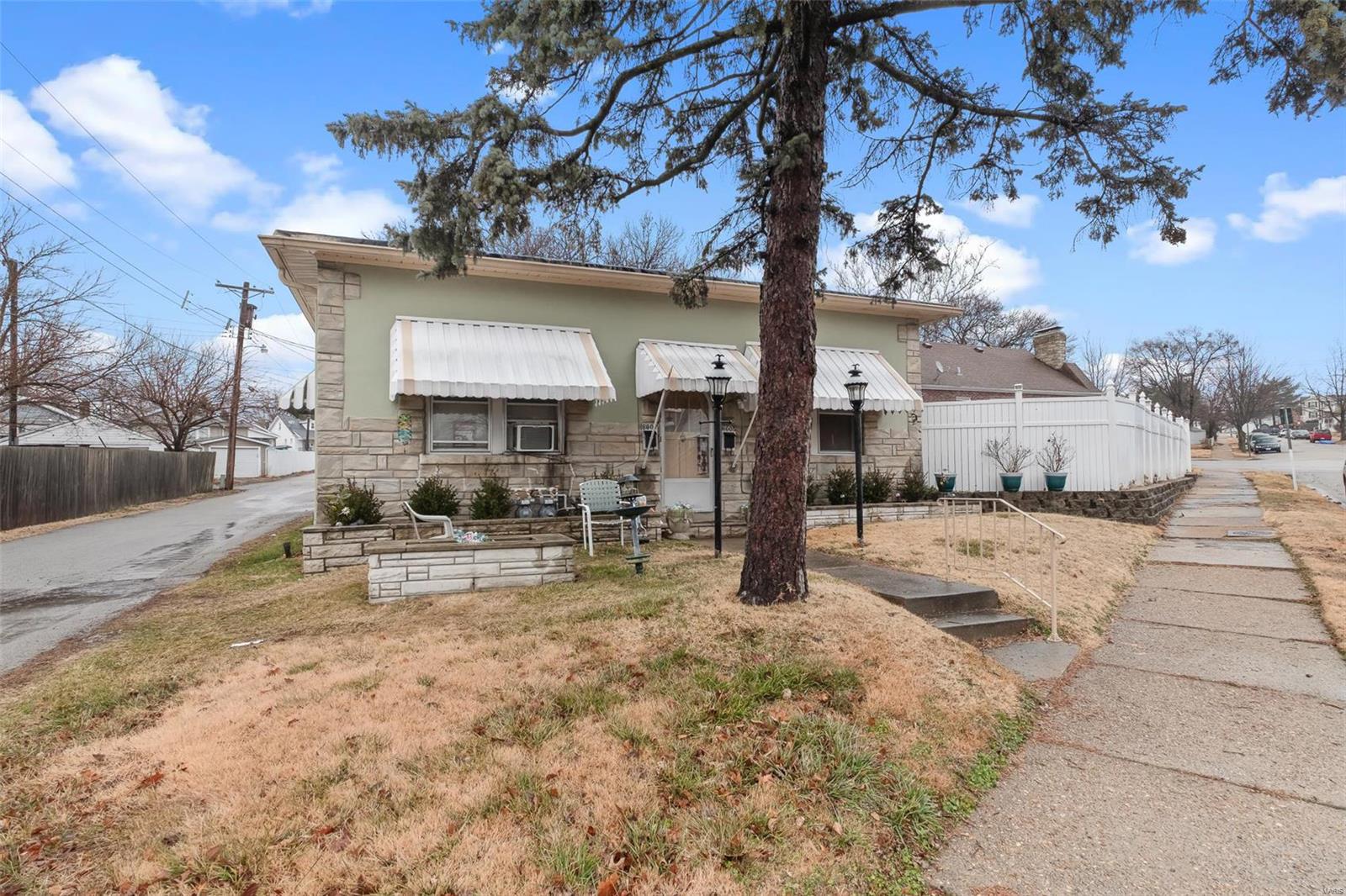 3159 Hampton Avenue St. Louis, MO 63139 - Photo 2 of 33