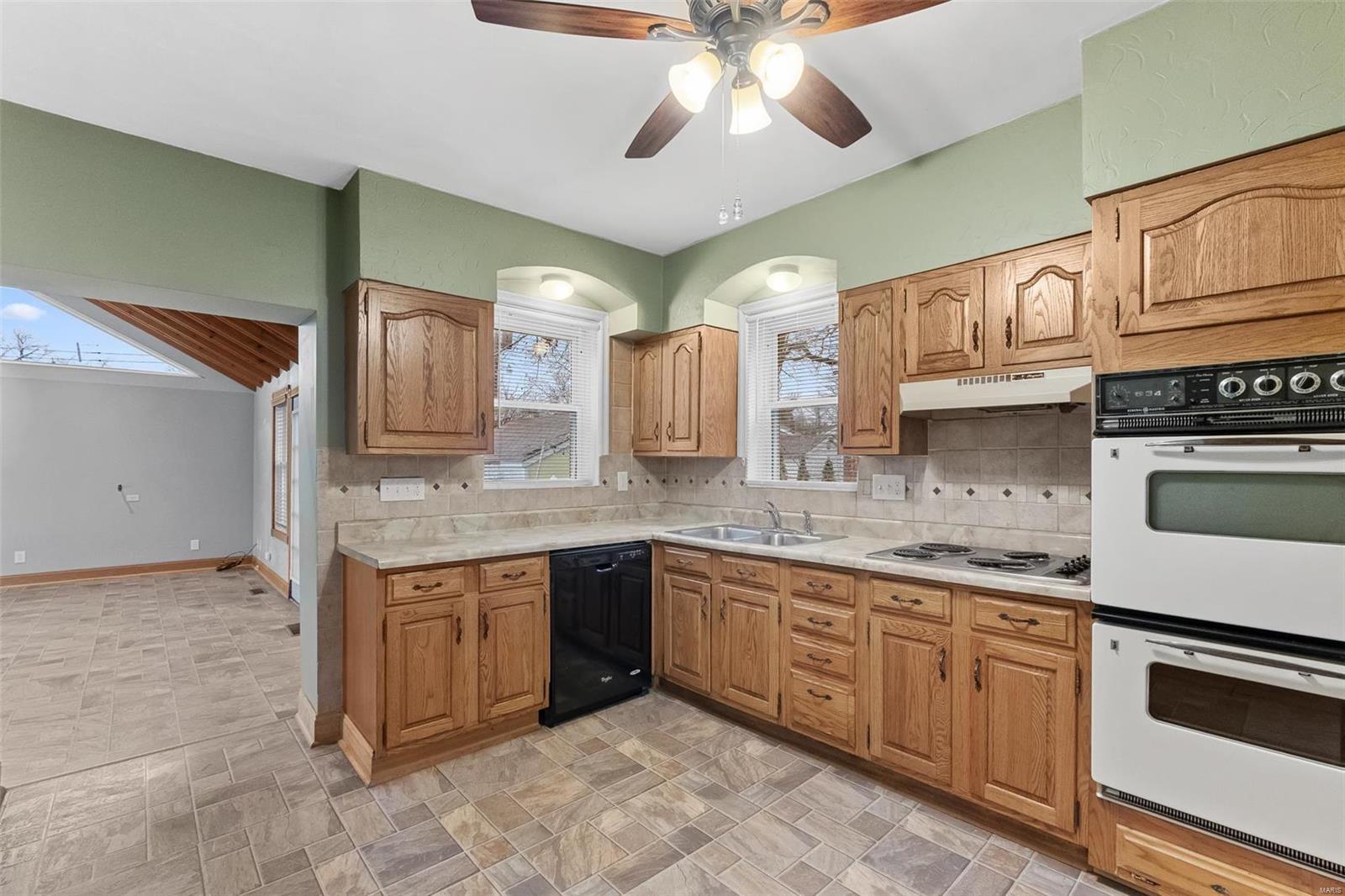 3159 Hampton Avenue St. Louis, MO 63139 - Photo 23 of 33