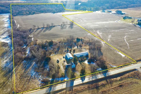 N2999 County Road B, Oakfield, WI 53065