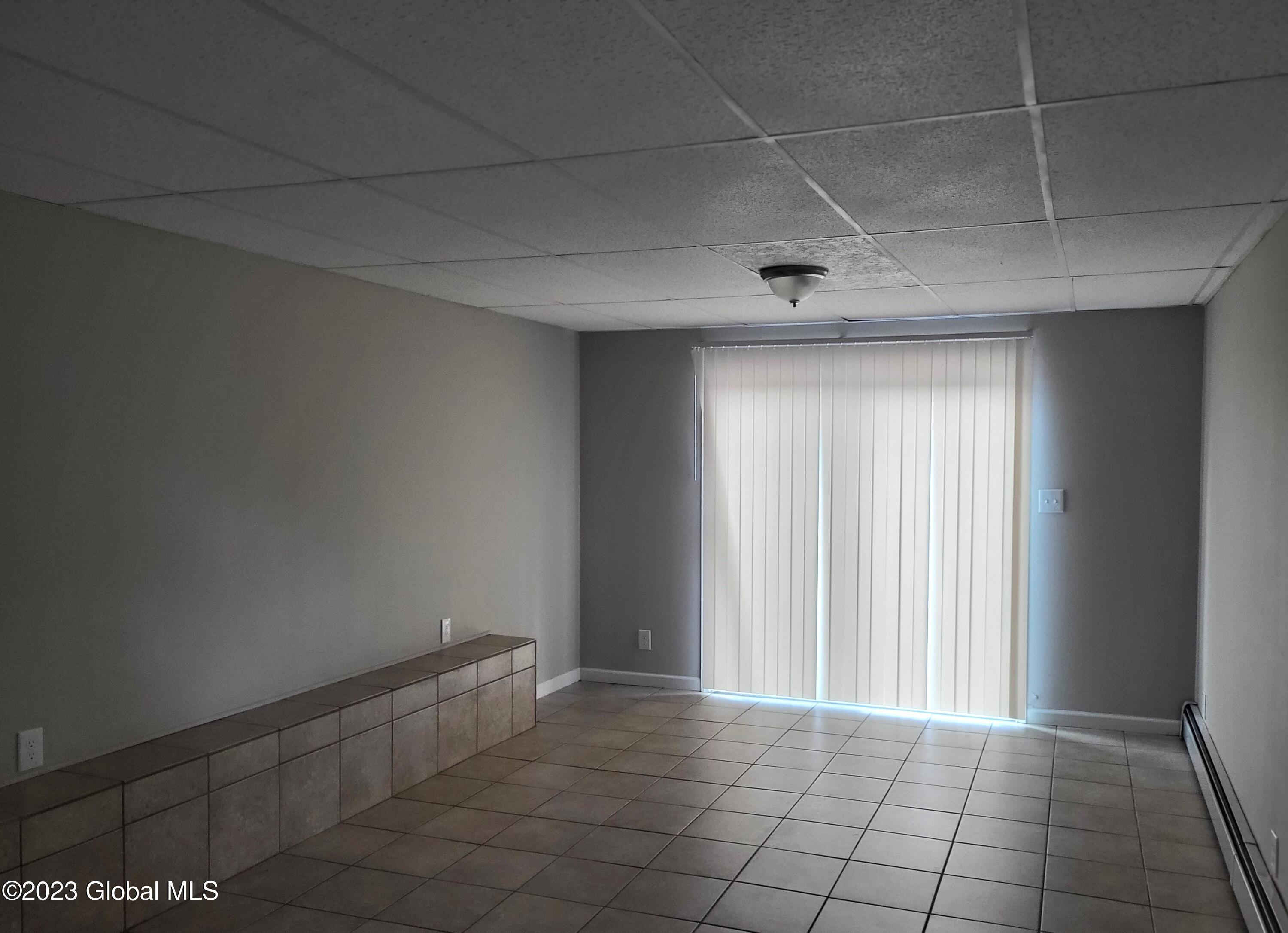 1130 Inner Drive Rotterdam, NY 12303 - Photo 6 of 22 20231021_144416