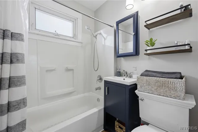 $169,900 | 21 Loretta Street, Tonawanda, NY 14150