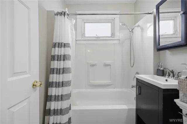 $169,900 | 21 Loretta Street, Tonawanda, NY 14150