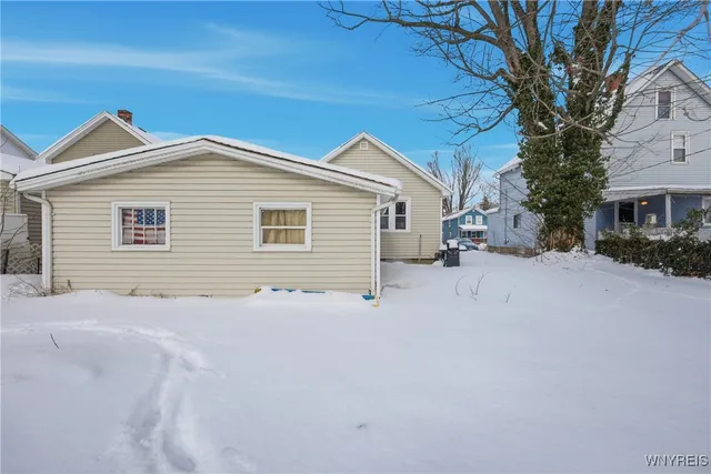 $169,900 | 21 Loretta Street, Tonawanda, NY 14150