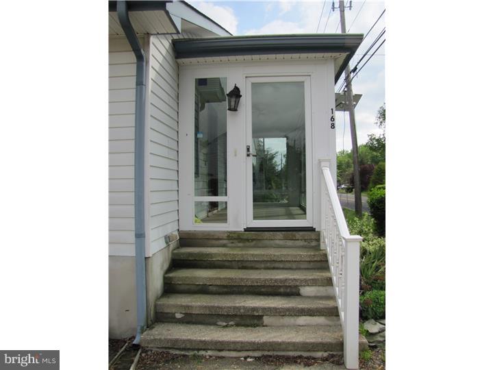 168 Skeet Road Medford, NJ 08055 - Photo 2 of 18 Porch