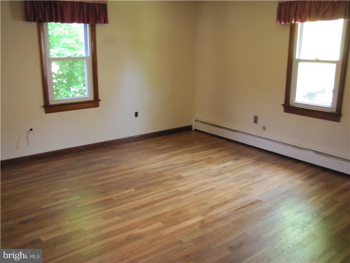 168 Skeet Road Medford, NJ 08055 - Photo 13 of 18 Bedroom - Main