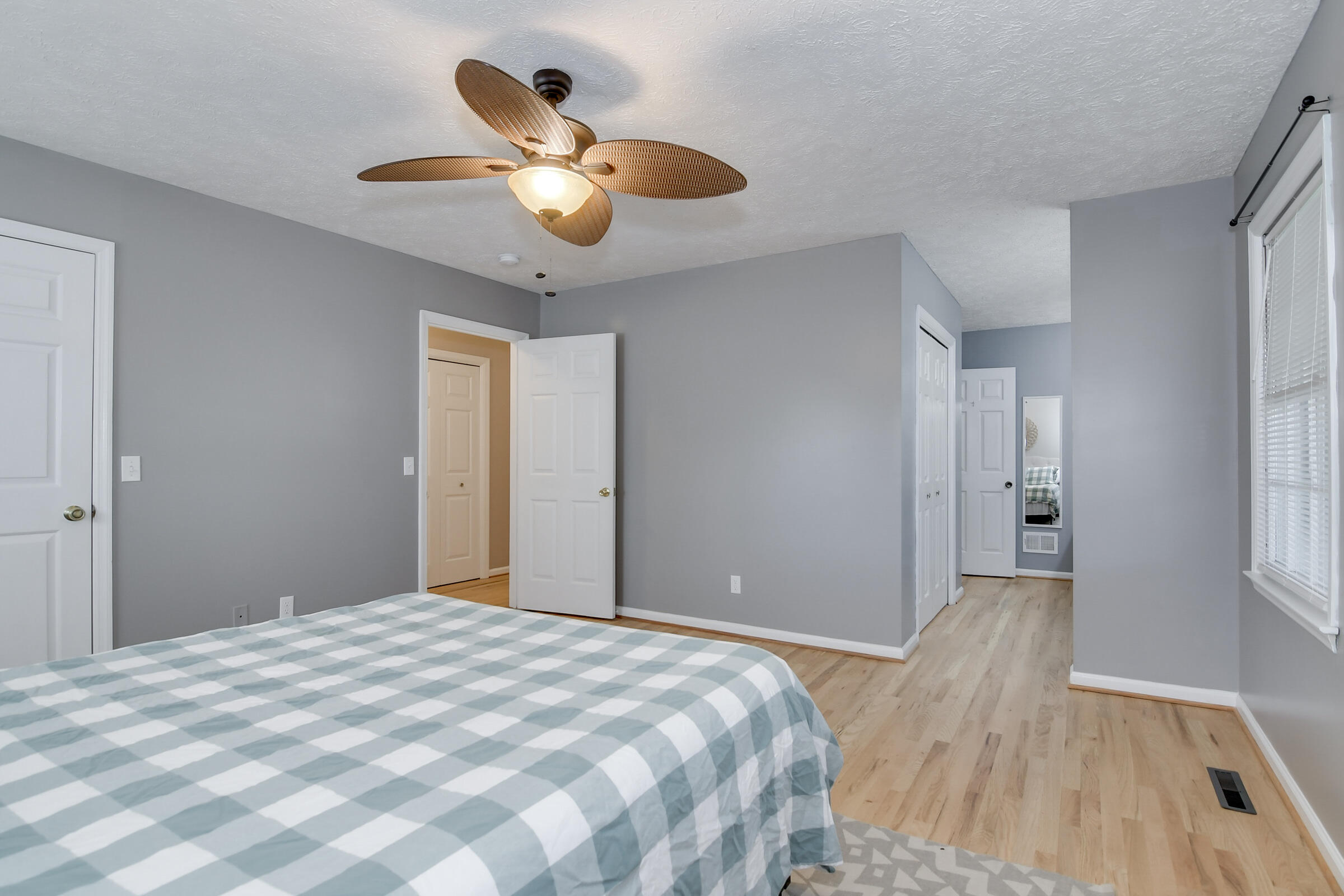 1005 Old Ellis Square Aiken, SC 29803 - Photo 17 of 29 Primary Bedroom