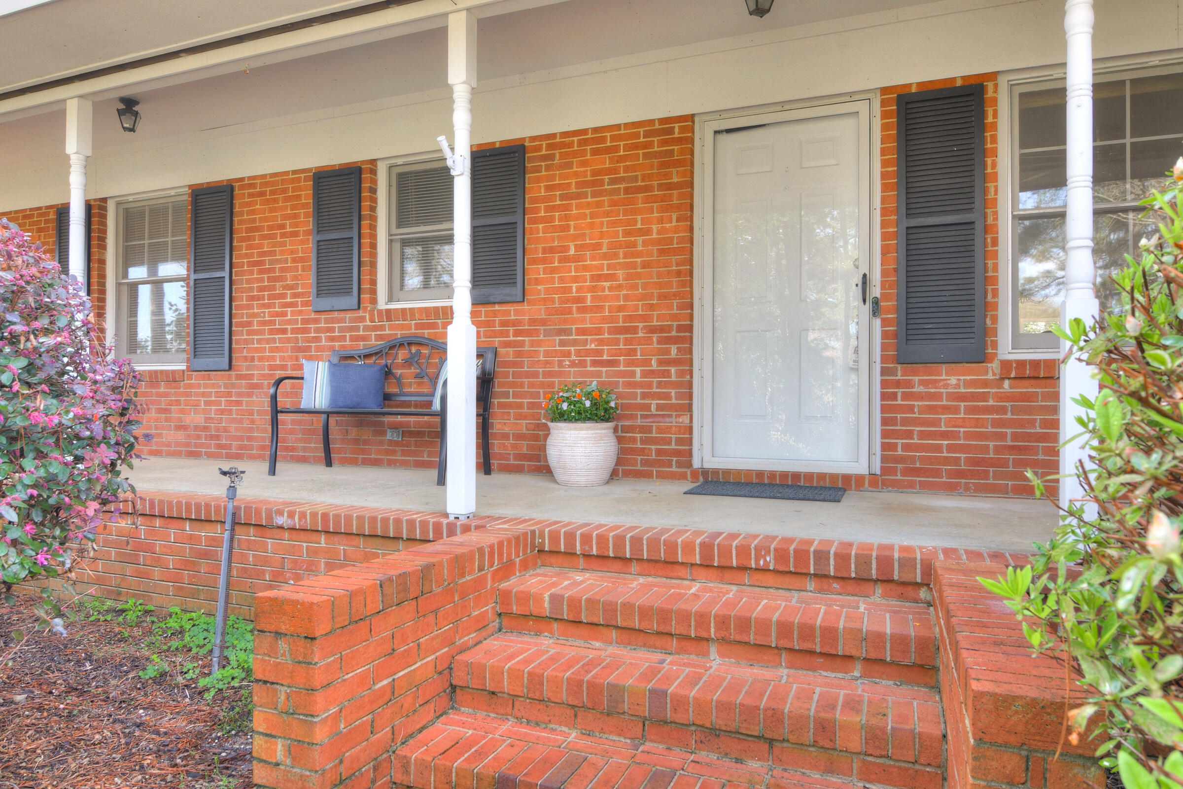 1005 Old Ellis Square Aiken, SC 29803 - Photo 2 of 29 LWP-6