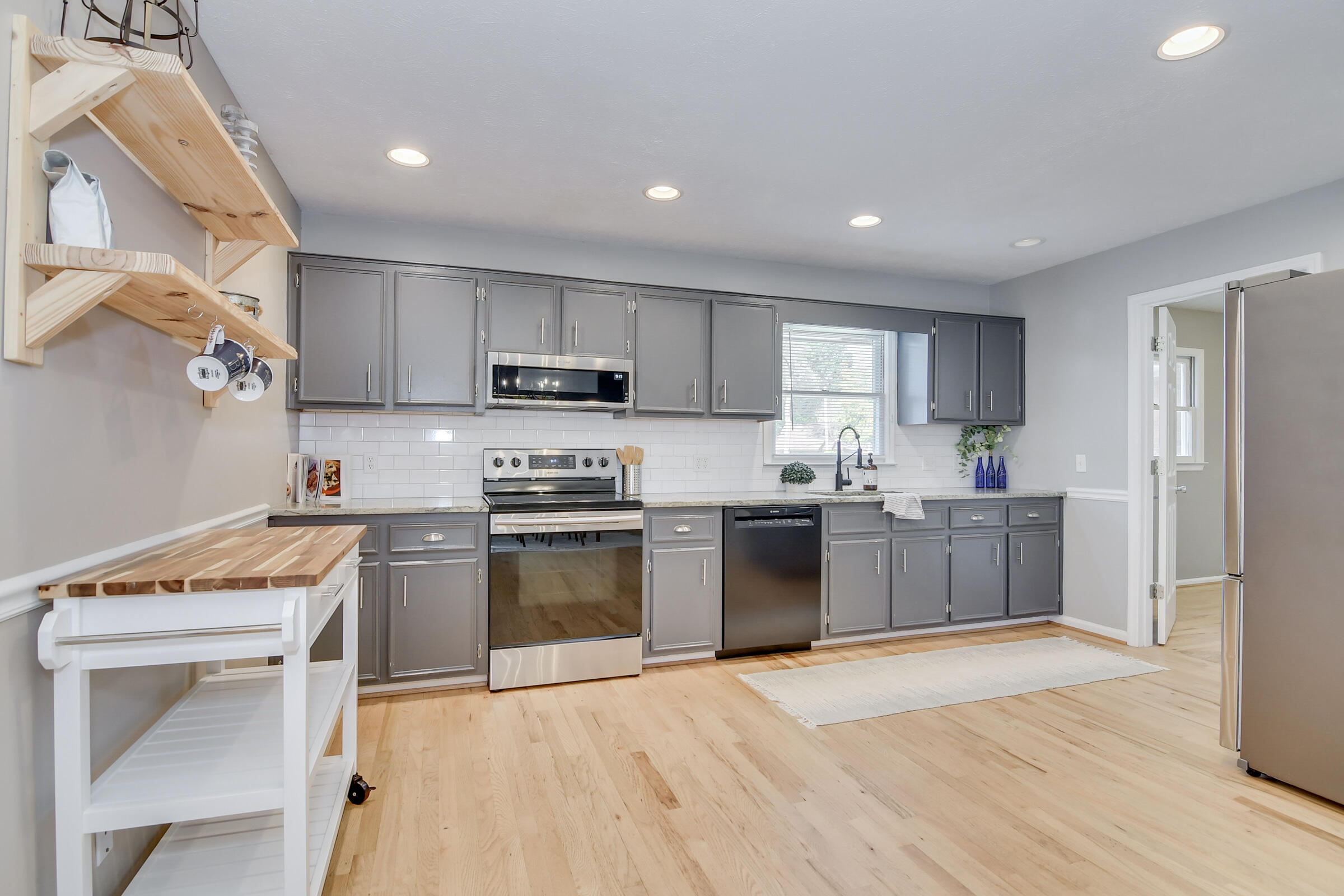 1005 Old Ellis Square Aiken, SC 29803 - Photo 7 of 29 Kitchen