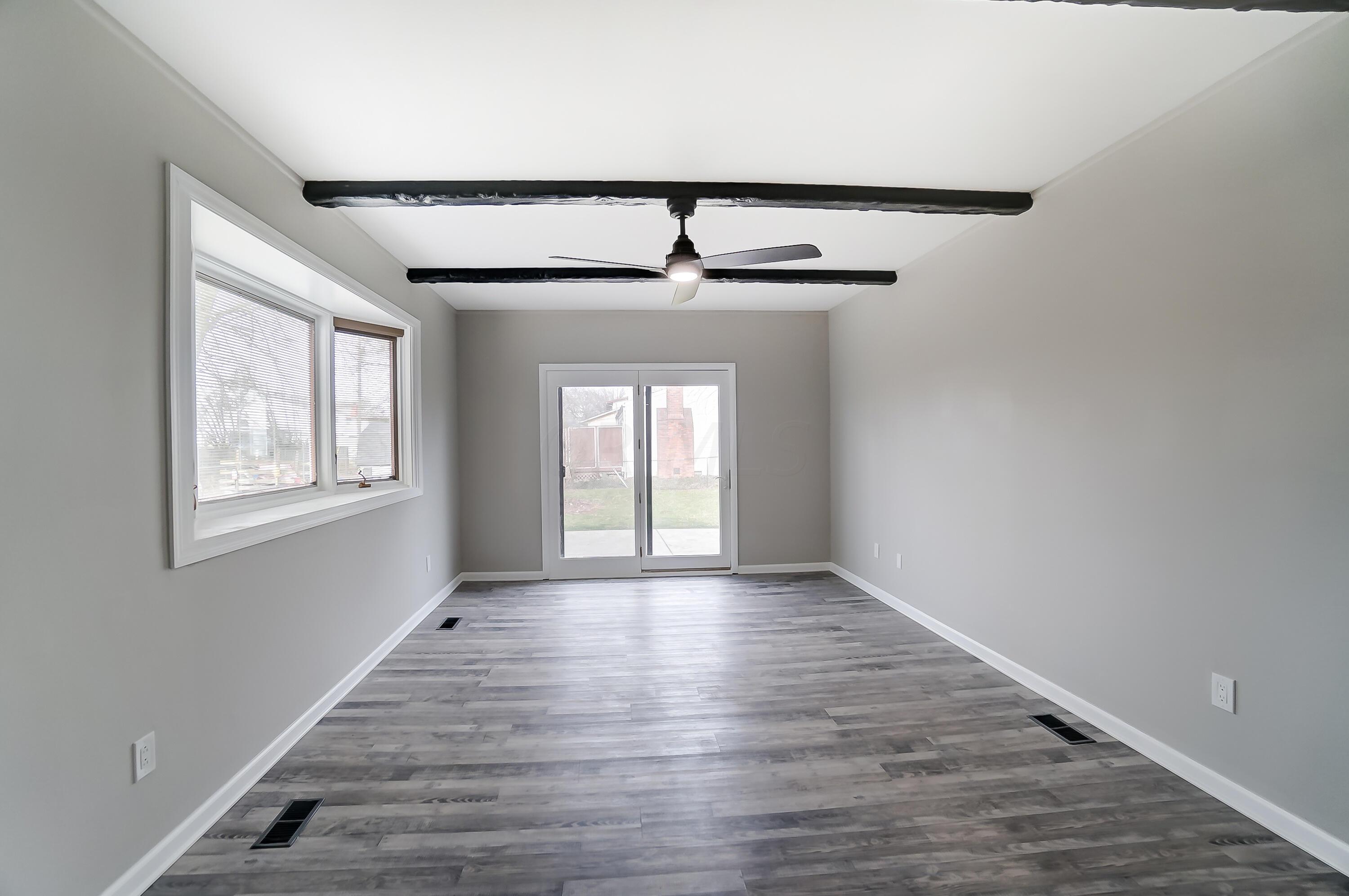 4965 Shadycrest Road Columbus, OH 43229 - Photo 19 of 45 Eating Space