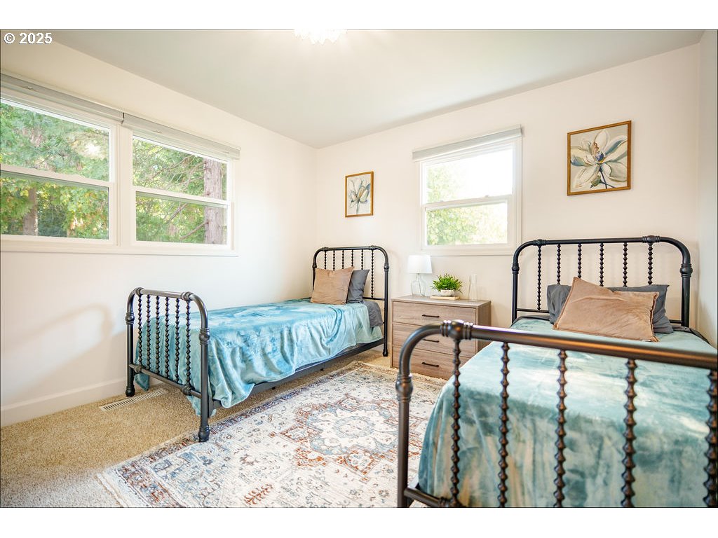 6220 Southwest Spruce Avenue Beaverton, OR 97005 - Photo 24 of 48