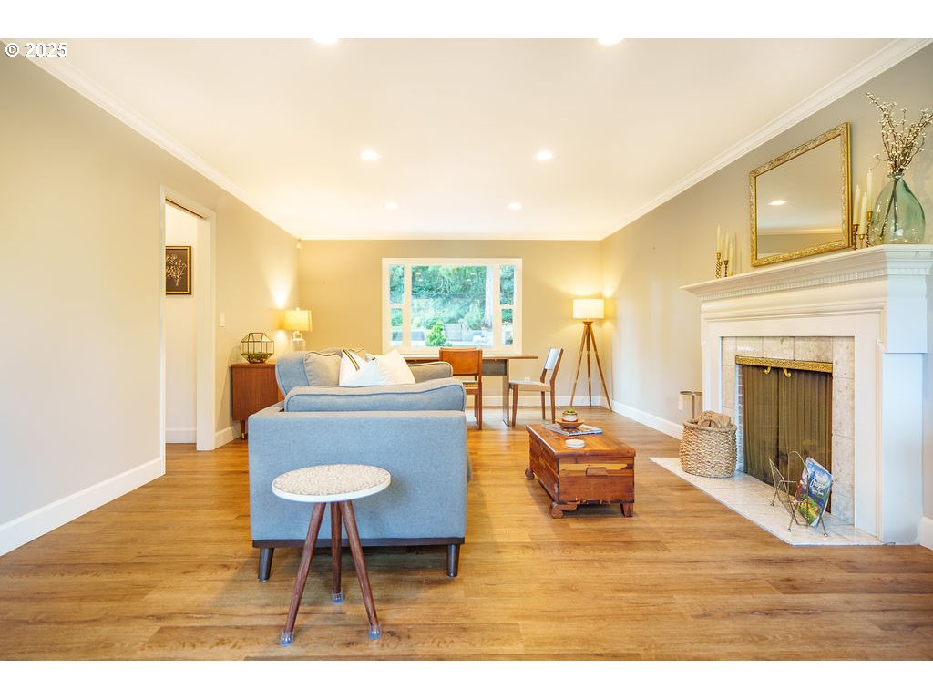 6220 Southwest Spruce Avenue Beaverton, OR 97005 - Photo 5 of 48