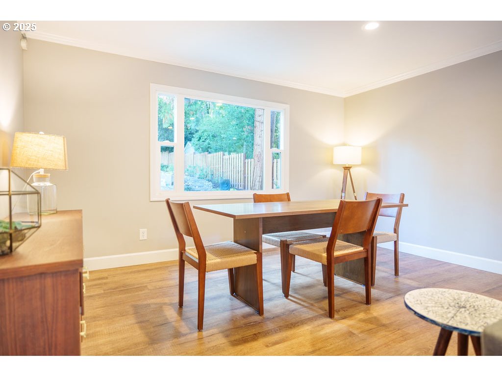 6220 Southwest Spruce Avenue Beaverton, OR 97005 - Photo 8 of 48