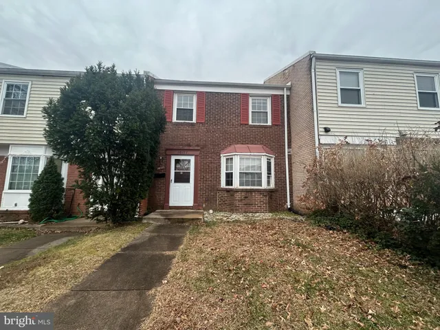 $359,900 | 10177 Irongate Way, Manassas, VA 20109