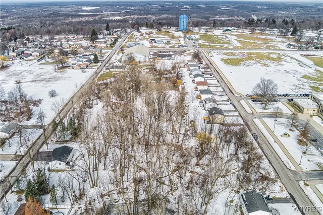 $7,000 | 99 Passaic Avenue, Lockport City, NY 14094