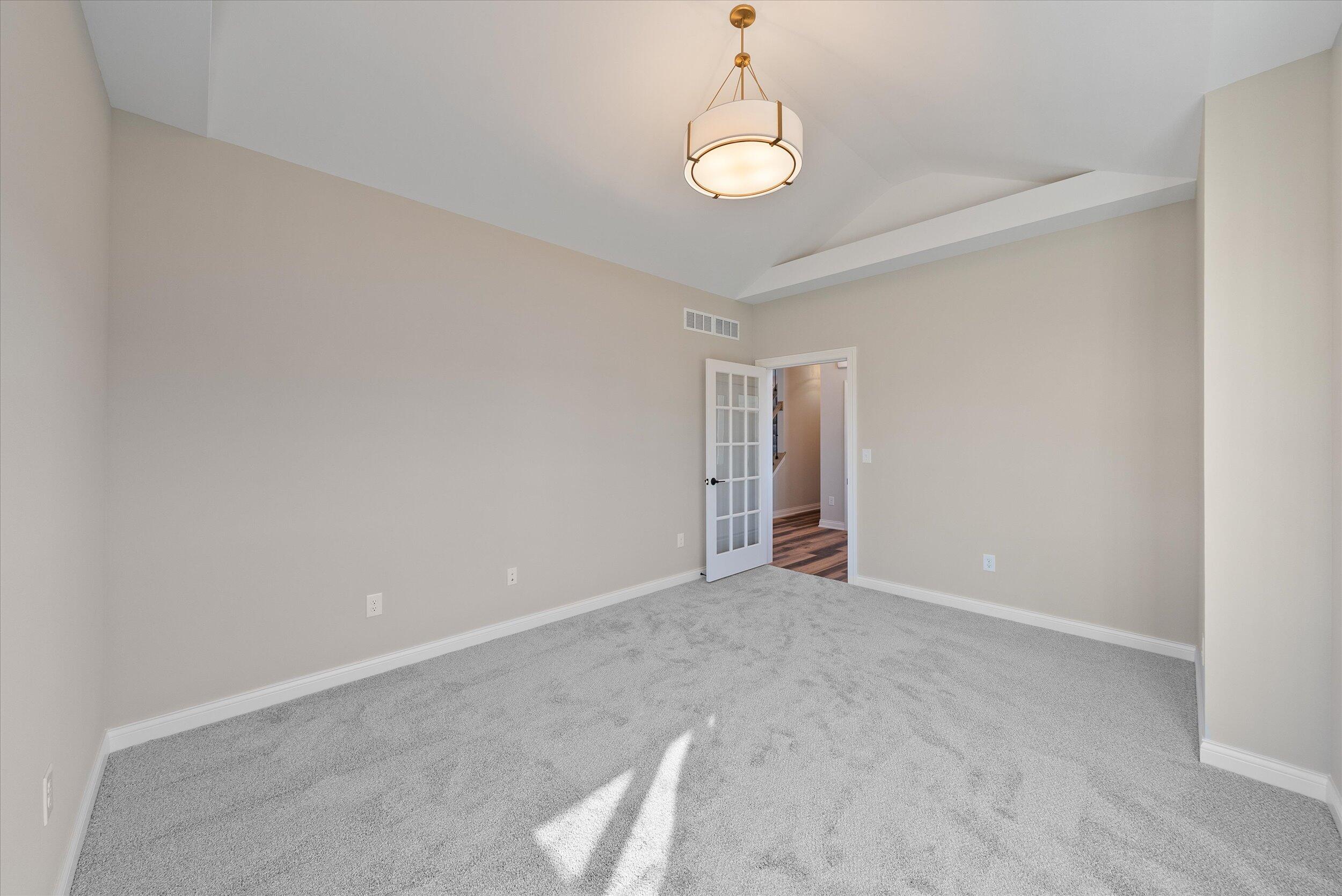 4660 Fenley Way Brookfield, WI 53045 - Photo 15 of 53 15-Den