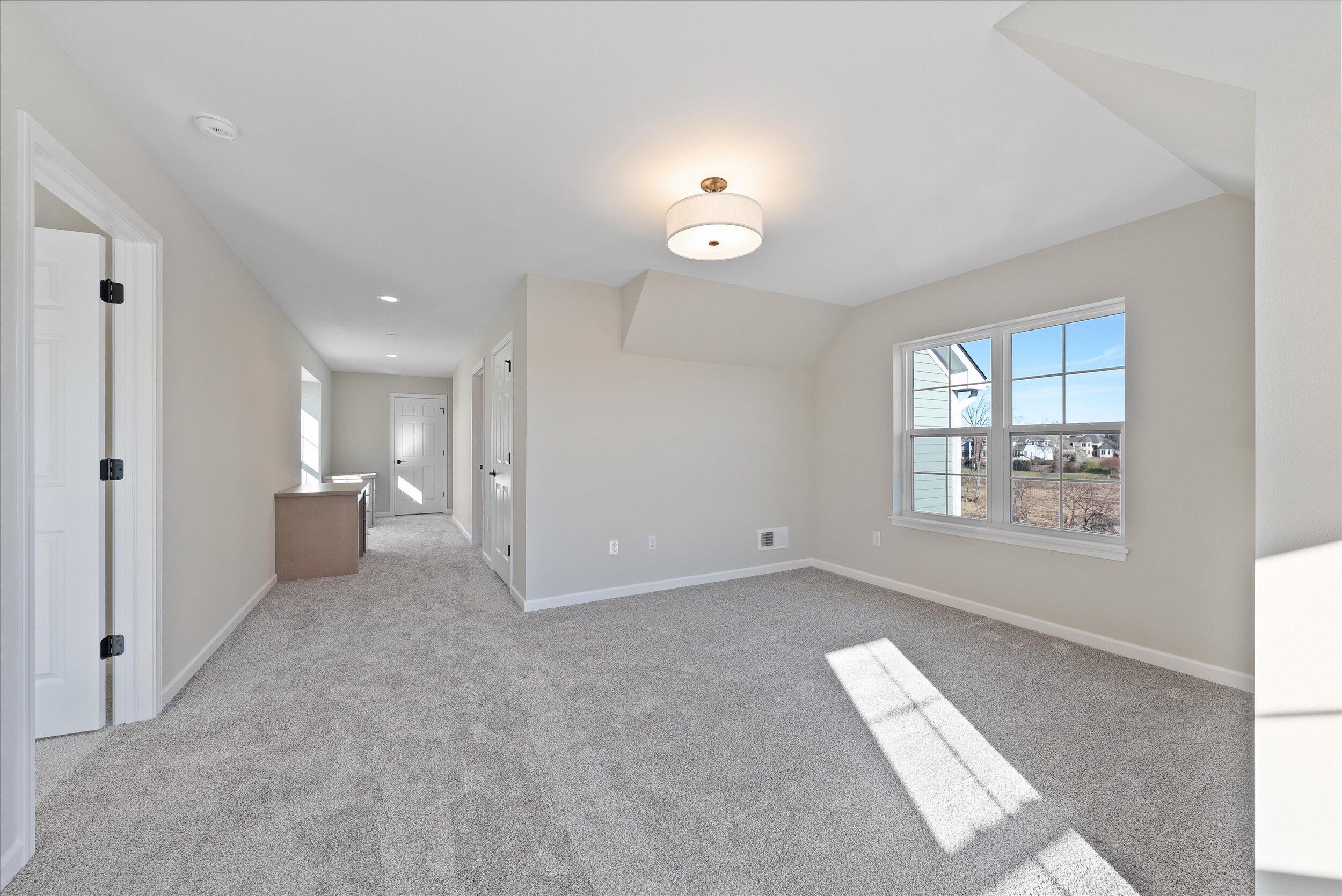 4660 Fenley Way Brookfield, WI 53045 - Photo 26 of 53 Bonus Room