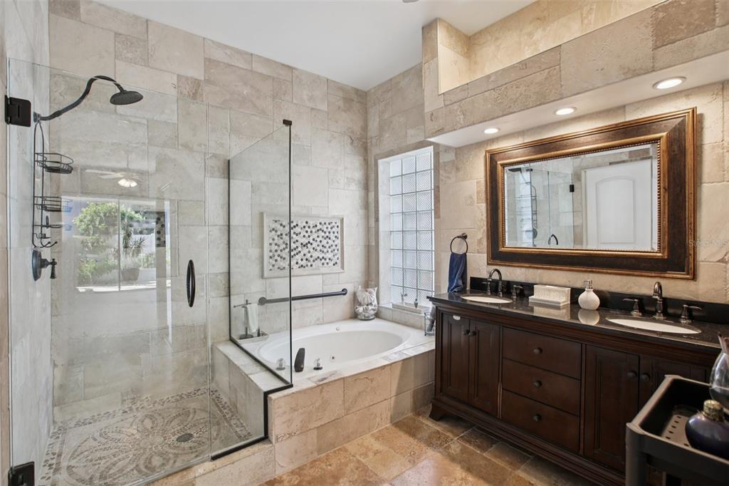 1424 Ridge Shore Drive Tarpon Springs, FL 34689 - Photo 8 of 59